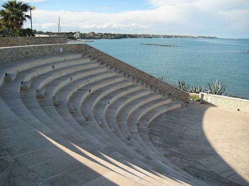 Iris Apartment Bisceglie Exteriör bild